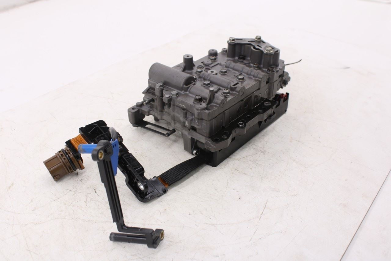 2014-2020 Kia Optima LX 2.4L FWD 6-Spd Auto Transmission Valve Body 46210-3B8000