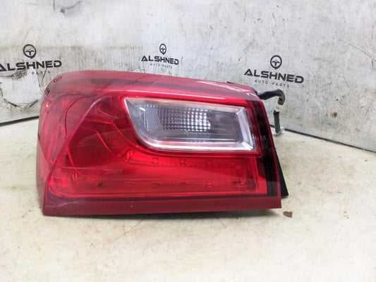 2016-2023 Chevrolet Malibu Rear Left Driver Side Tail Light Lamp 84059908 OEM - Alshned Auto Parts