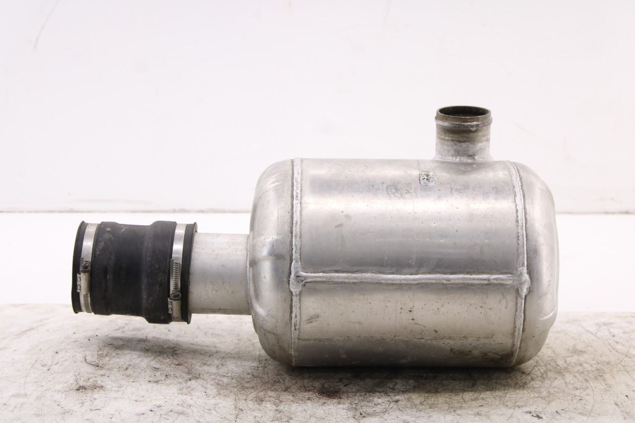 2021-26 Yamaha VX Deluxe 1.0L Exhaust Muffler Water Lock Box F4N-U7550-00-00 OEM0