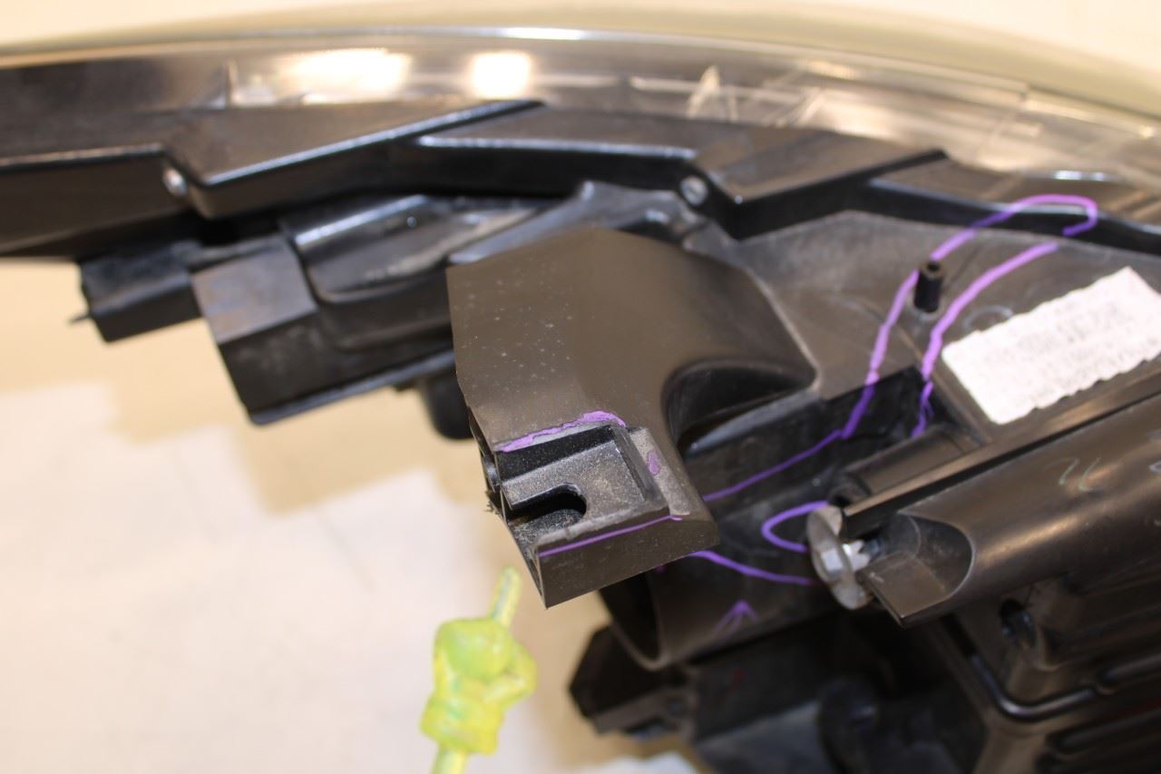 17-18 Infiniti QX60 3.5L Front Driver Side Headlight Lamp 26060-9NF0D *ReaD ASIS - Alshned Auto Parts