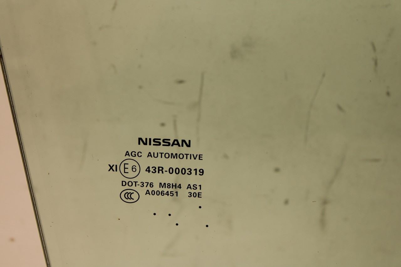 2017-2020 Nissan Pathfinder SV Front Right Side Door Window Glass 803009PM0A OEM - Alshned Auto Parts