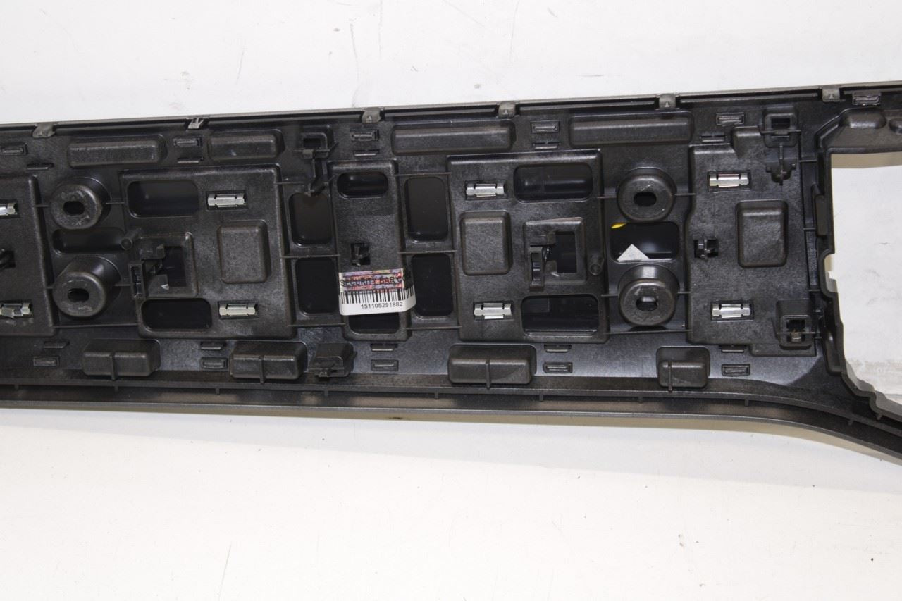 18-19 Volkswagen Atlas S Front Right Passenger Side Dash Trim Bezel w/ Air Vent - Alshned Auto Parts