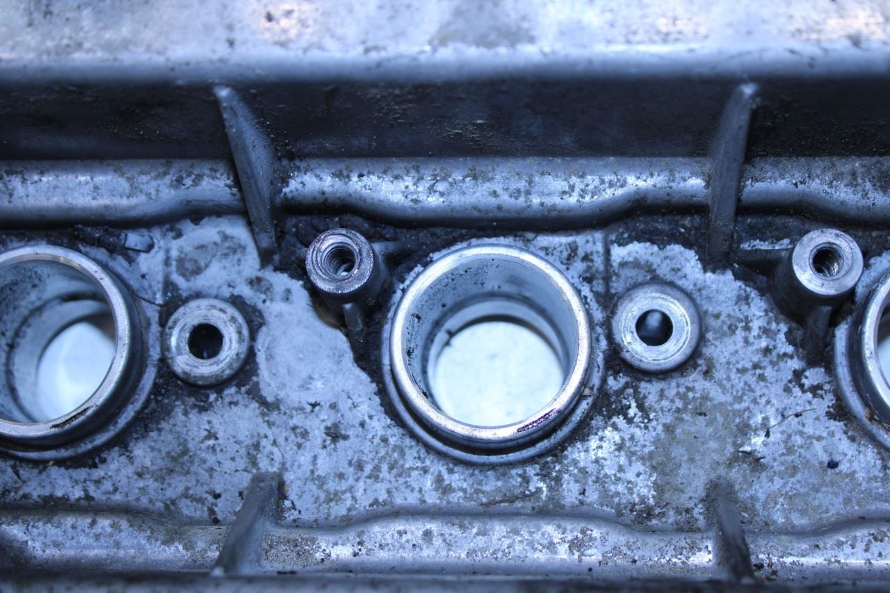2011-21 Hyundai Veloster Base 1.6L Engine Cylinder Head Valve Cover 22410-2B610 - Alshned Auto Parts