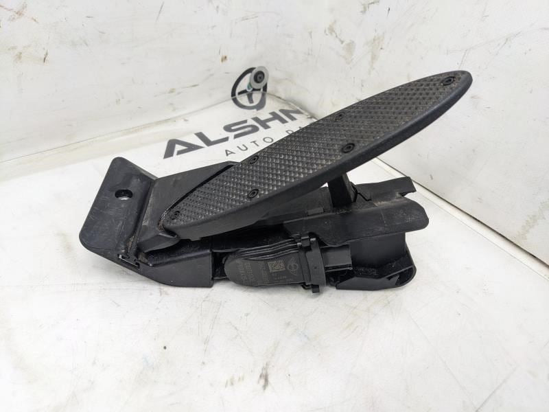 2016-2024 Mini Cooper Clubman 1.5L AWD Accelerator Throttle Gas Pedal Sensor2