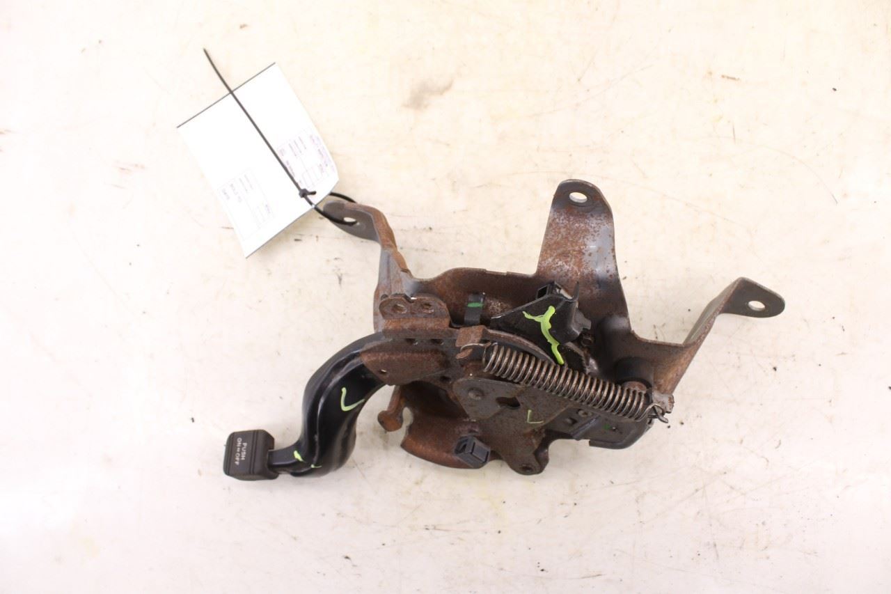 2011-20 Toyota Sienna LE 3.5L Emergency Parking Brake Control Pedal 46200-08070 - Alshned Auto Parts