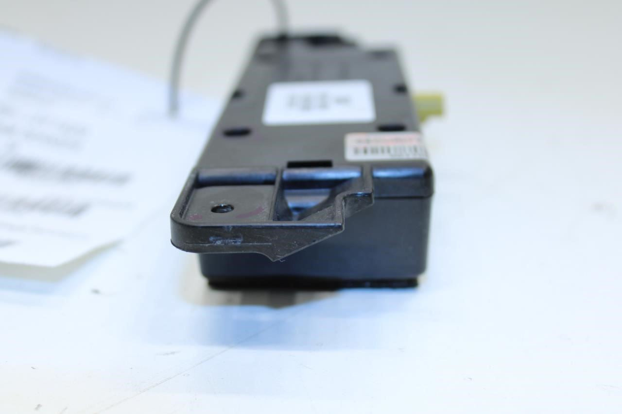 2019-2020 Hyundai Santa Fe Limited GPS Antenna Control Module 96240-S2000 OEM - Alshned Auto Parts