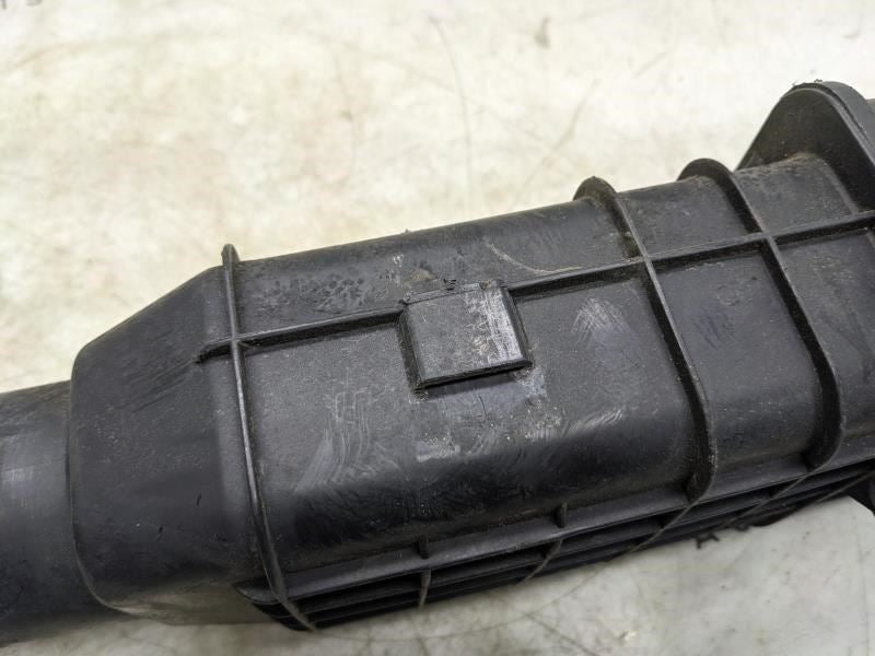 2008-16 Chrysler Town Country Fuel Vapor Evaporator Emission Canister 05147119AC7