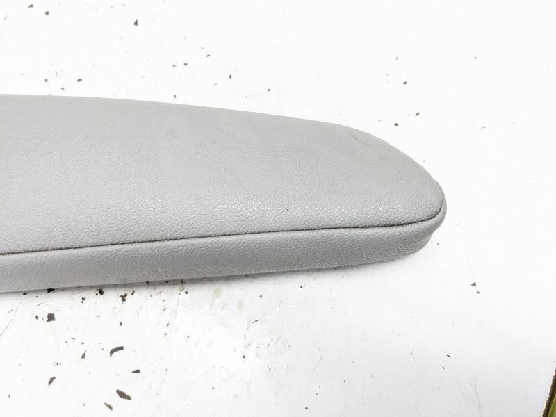 2015-2020 Toyota Sienna Front Right Passenger Seat Armrest 72810-08120-B2 OEM - Alshned Auto Parts