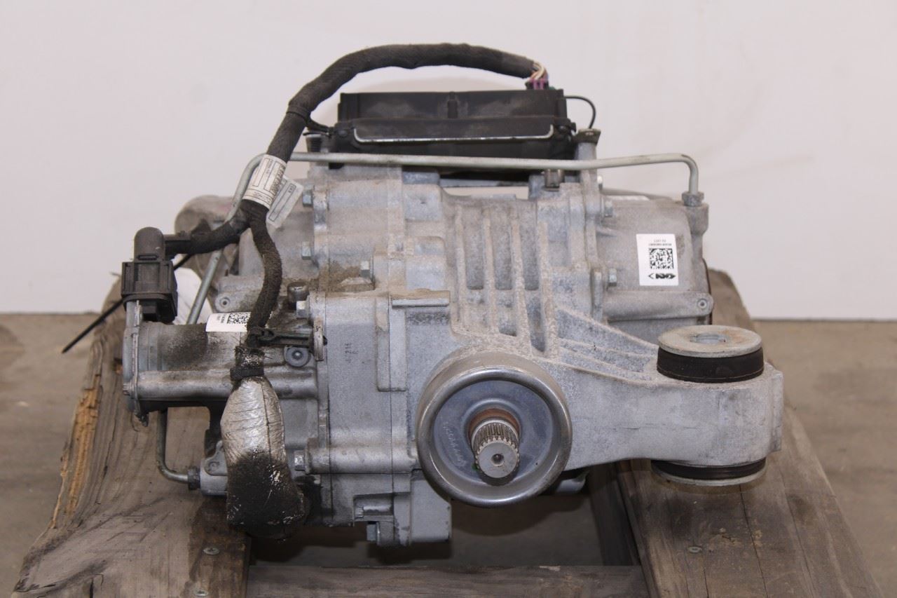 17-19 Buick Lacrosse Premium 3.6L AWD Rear Axle Differential Carrier 3.08 ratio - Alshned Auto Parts