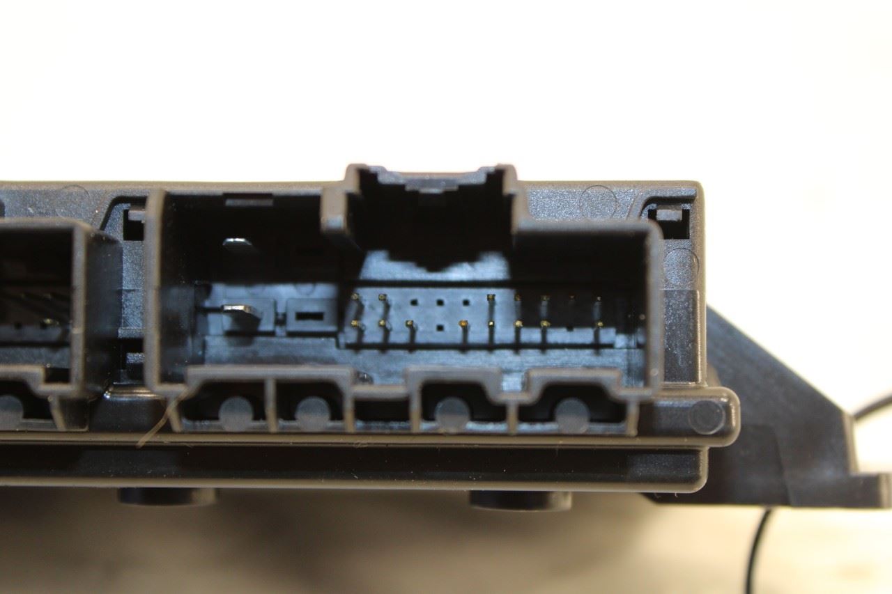 2022-2024 Hyundai Tucson SEL Rear Liftgate Back Door Control Module 81870-N9102 - Alshned Auto Parts