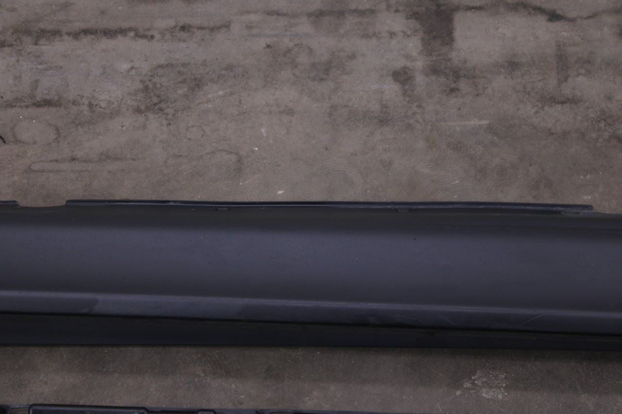 2007-2013 BMW X5 xDrive35i Right Side Rocker Skirt Panel Molding 7191242 OEM - Alshned Auto Parts