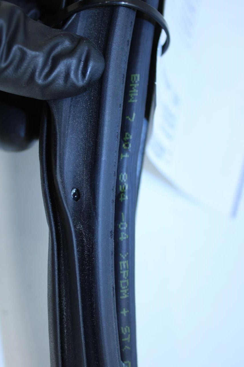 2015-2016 BMW 435i Gran Coupe xDrive Rear Right Side Door Weatherstrip On Body - Alshned Auto Parts