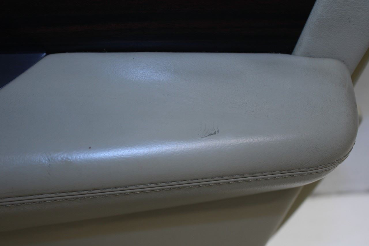 2012 Jaguar XF Portfolio Front Right Passenger Door Trim Panel 8X23-5423712-E - Alshned Auto Parts