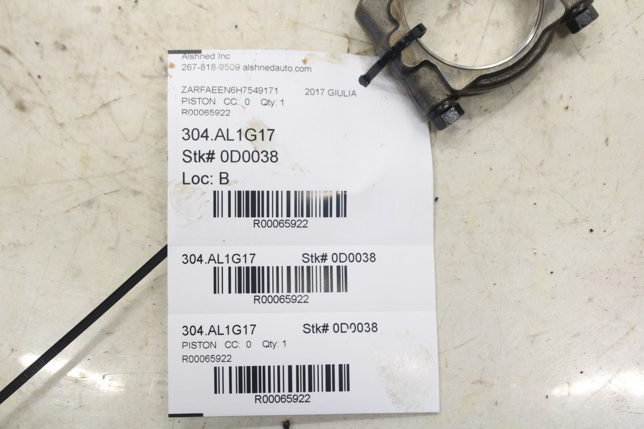 2017-22 Alfa Romeo Giulia Ti 2.0L AWD Engine Piston 3 w/ Connecting Rod 50052788 - Alshned Auto Parts