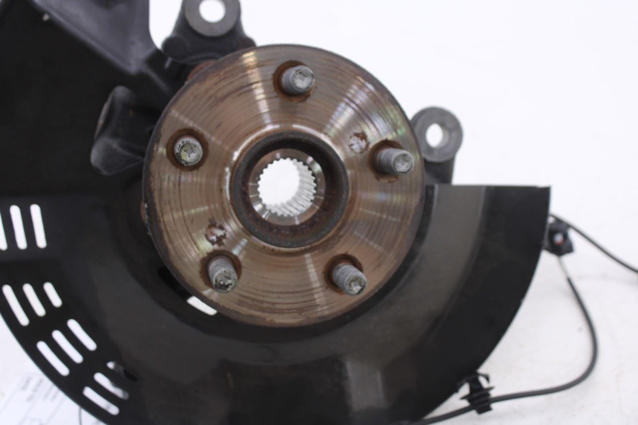 2019-2024 Toyota Corolla LE 2.0L FWD Front Left Side Spindle Knuckle Hub *ReaD*7