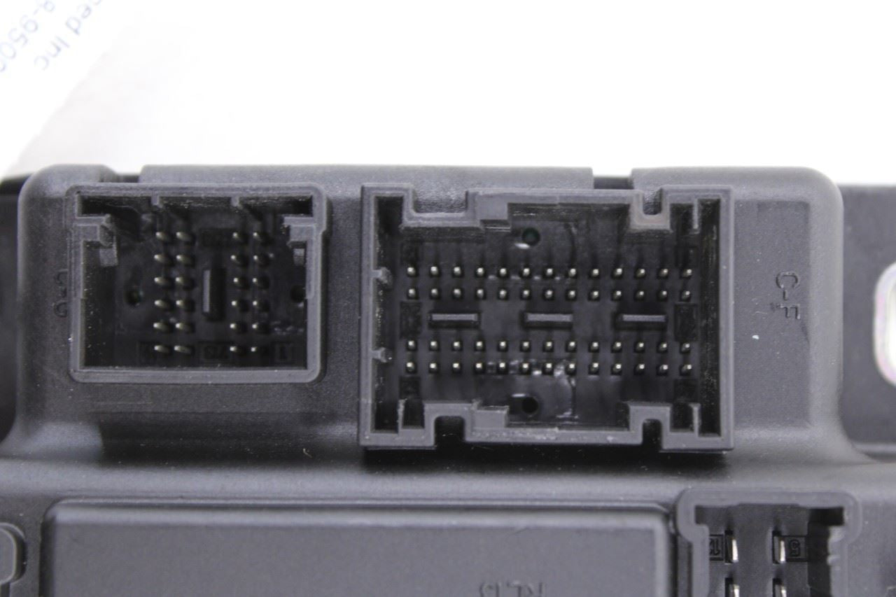 2012-16 Mini Countryman Cooper S 1.6L Smart Power Electronics Gateway Fuse Block6
