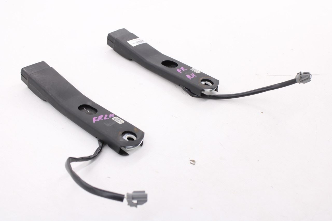 2014-24 Ram 1500 Classic Express Quad Cab Front RH LH Side Seat Belt Buckle Set13