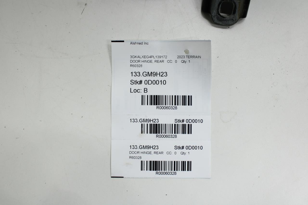 2018-2024 GMC Terrain Denali Rear Left Door Hinge Upper and Lower 13590931 OEM - Alshned Auto Parts