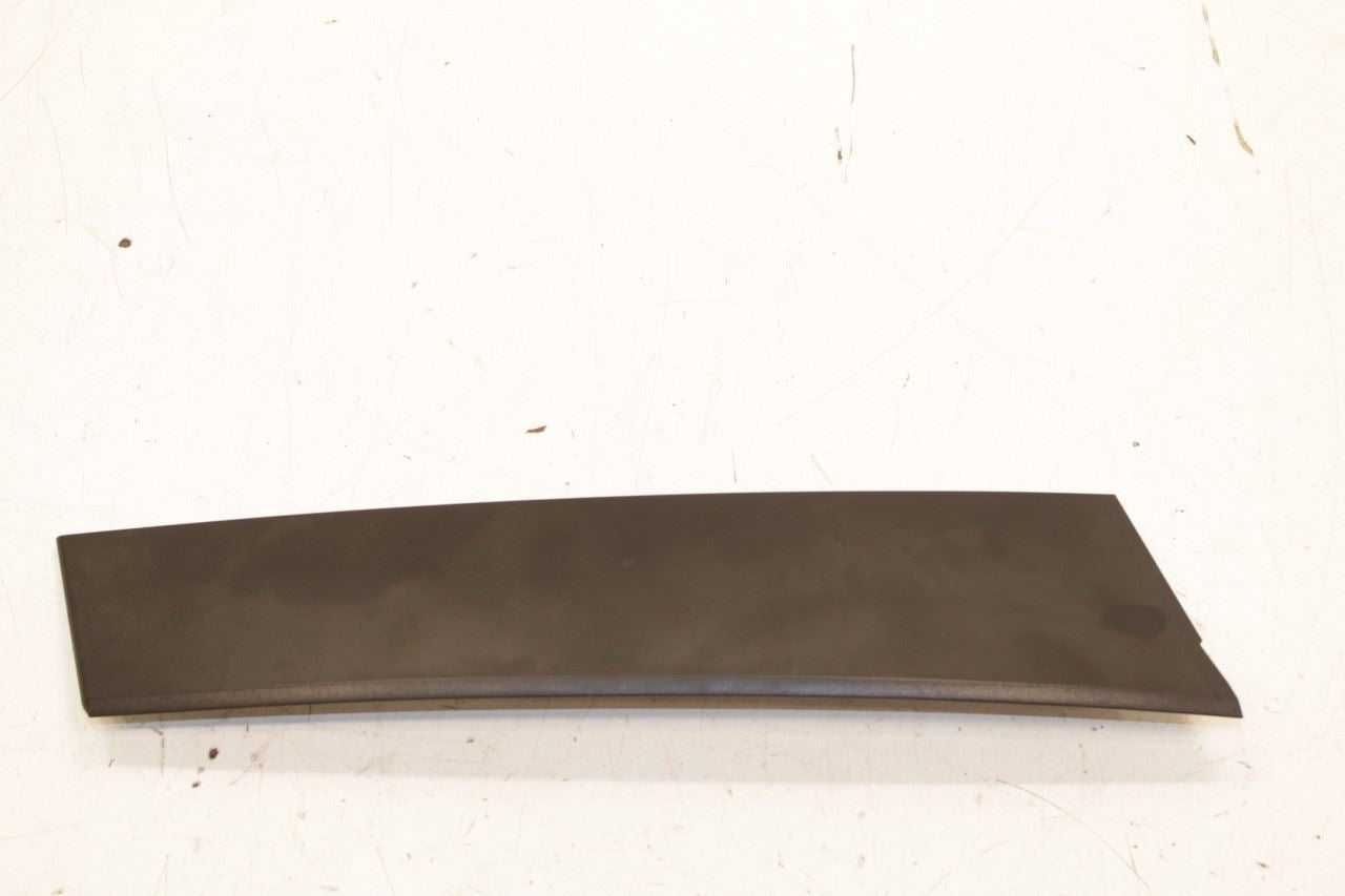 20-25 Mazda CX-30 2.5 S Front Left Side Door B Pillar Exterior Molding DGH950M21 - Alshned Auto Parts
