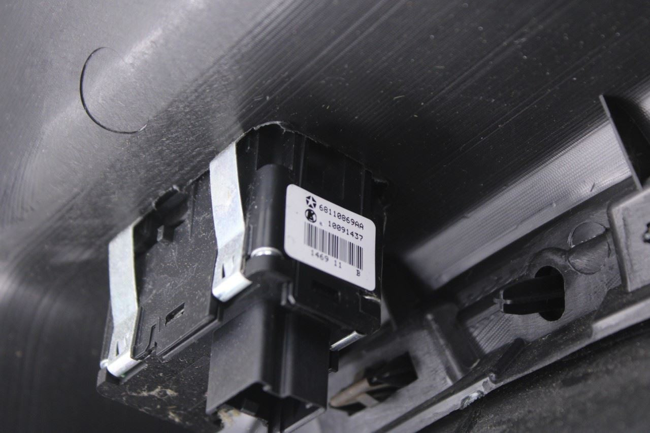 11-20 Dodge Grand Caravan SXT Rear Left Side Sliding Door Trim Panel 1UW13BD1AA - Alshned Auto Parts