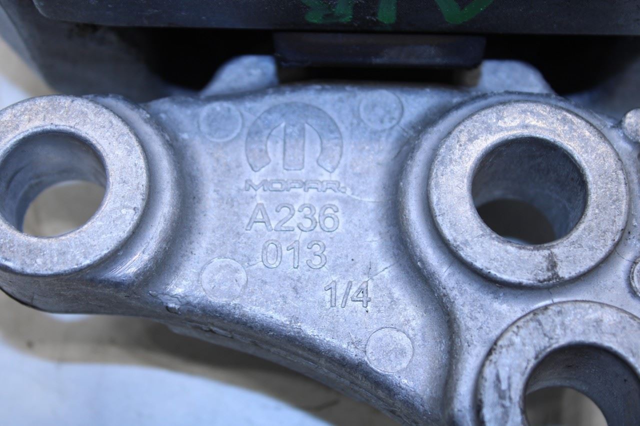 2015-21 Jeep Renegade Sport 2.4L FWD Left Side Engine Mount Isolator 68363756AA - Alshned Auto Parts