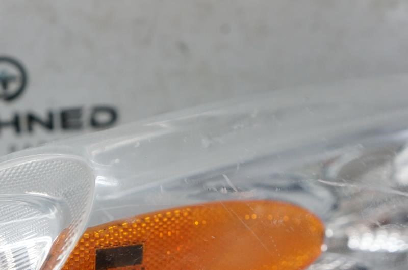 2011-2014 Nissan Juke Driver Left Front Turn Signal Light 26129-1KM0B OEM - Alshned Auto Parts