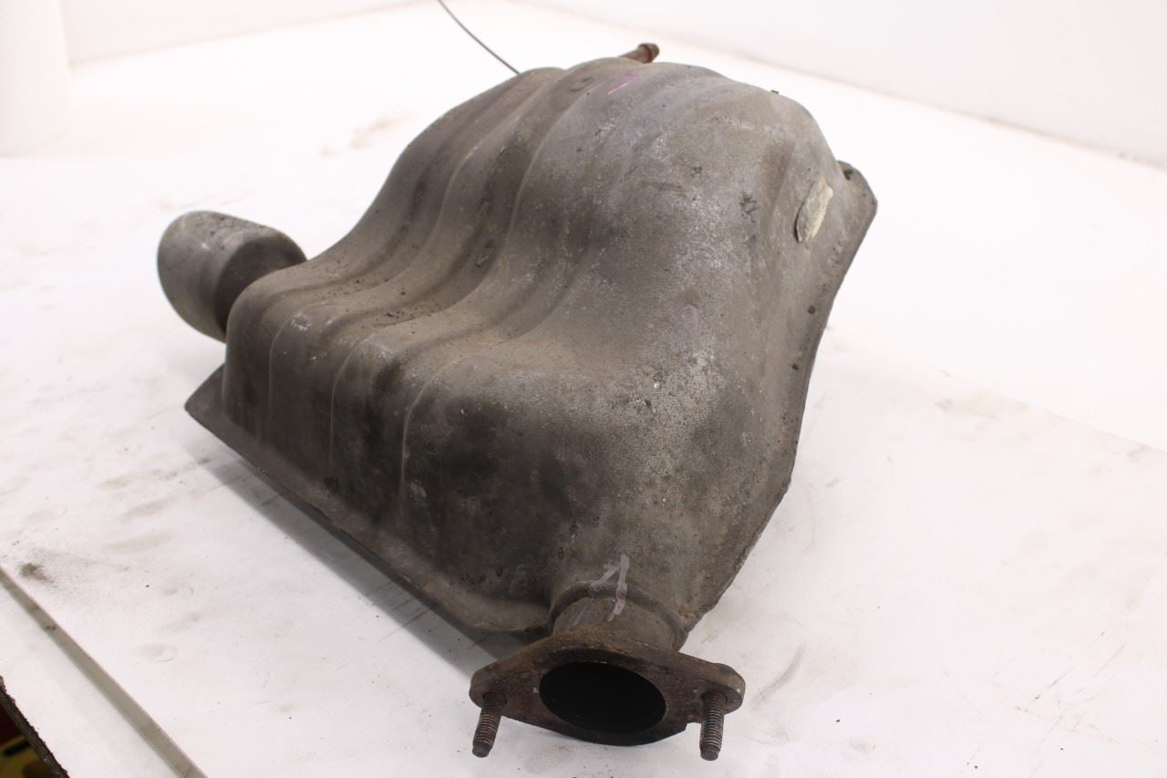 14-20 Jeep Grand Cherokee Limited 3.6L Rear Left Exhaust Muffler 68276649AA OEM1
