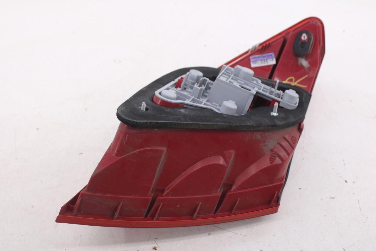 08-11 Mercedes-Benz C350 Sport Rear Right Side Tail Light Lamp 204-906-84-02-64 - Alshned Auto Parts