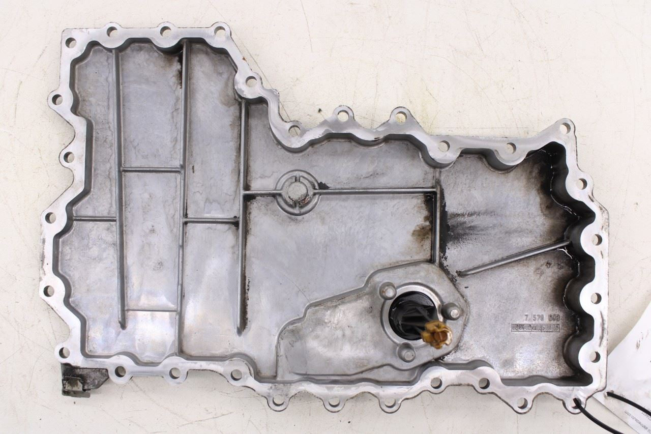 13-15 BMW 750i xDrive 4.4L Twin Turbo AWD Engine Motor Lower Oil Pan with Sensor7