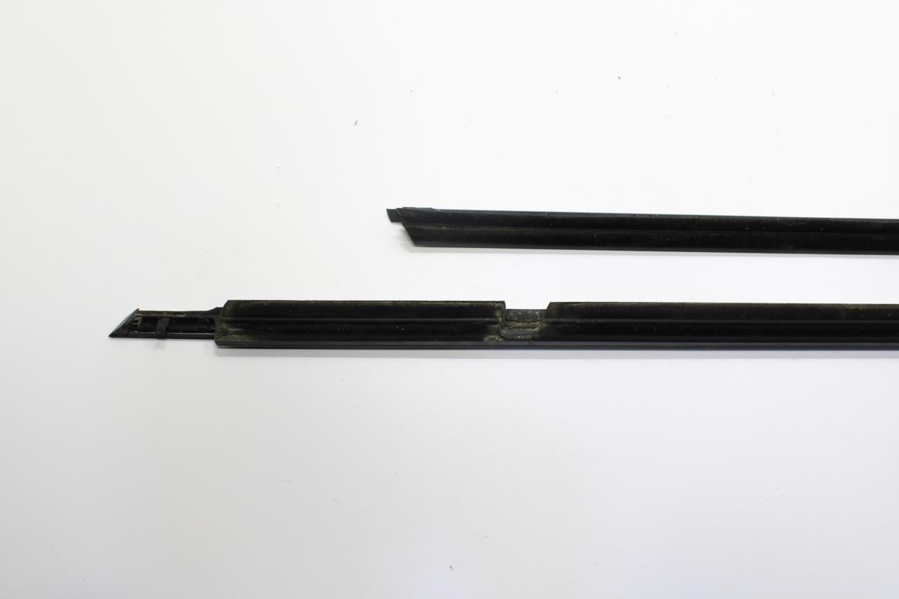20-23 Hyundai Sonata SE FR RH Door Belt Inner Outer Molding Weatherstrip *ReaD* - Alshned Auto Parts