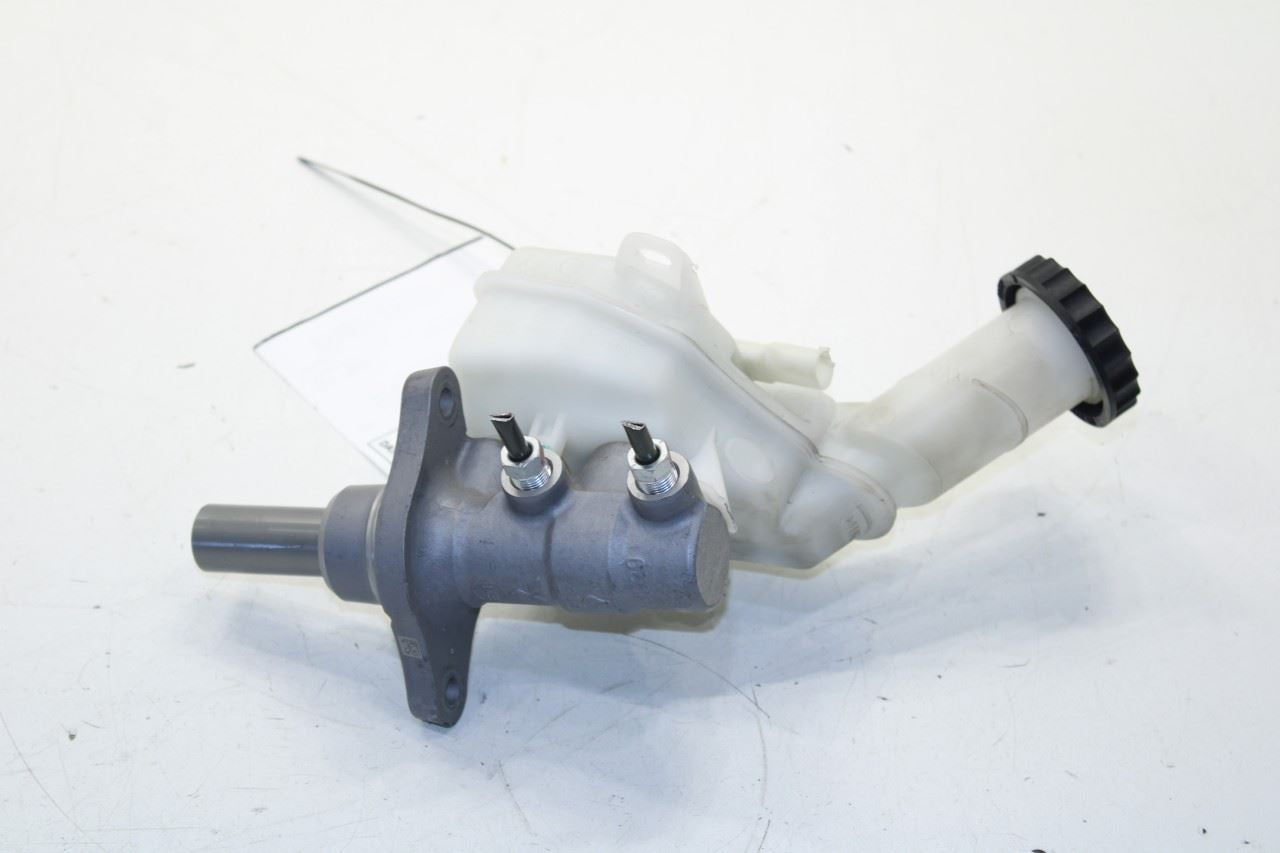 2018-2025 Mitsubishi Eclipse Cross ES 1.5L Brake Master Cylinder w/ Reservoir - Alshned Auto Parts
