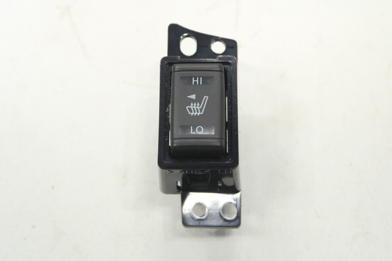 17-22 Nissan Rogue Sport SL Center Console Left Side Seat Heated Control Switch - Alshned Auto Parts