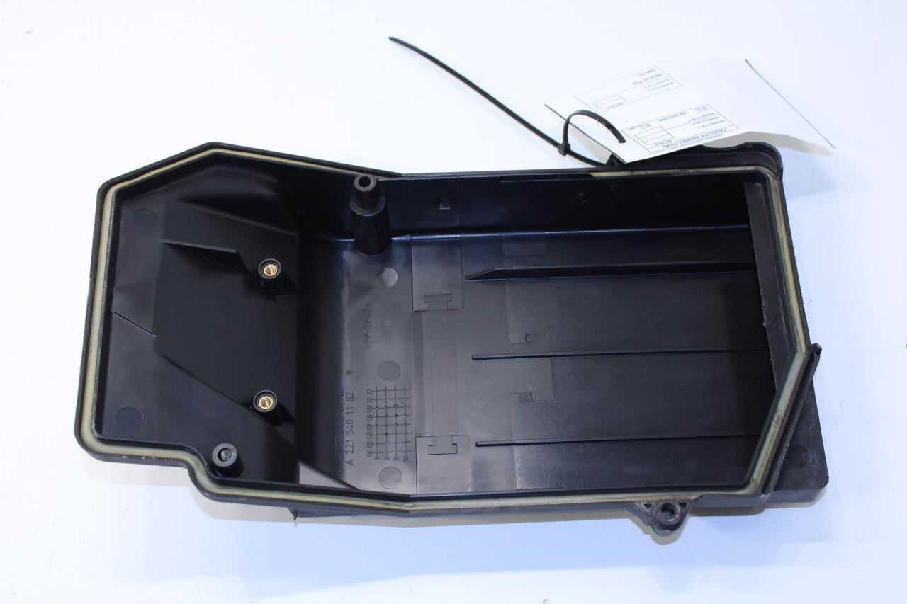 07-13 Mercedes-Benz S550 Under Hood Fuse and Relay Cover Trim 221-540-11-82 OEM - Alshned Auto Parts