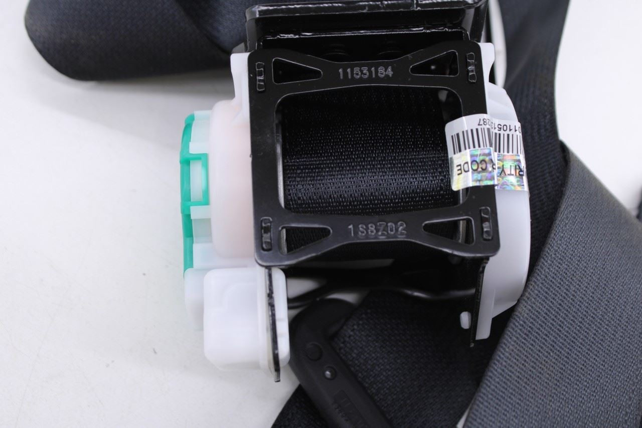 2019-21 Hyundai Veloster 2.0L Rear Passenger RH Side 2nd Row Seat Belt Retractor8