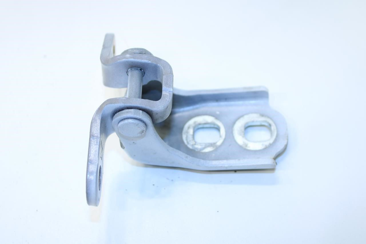 17-23 GMC Acadia SLT-1 Front Right Door Hinge Upper and Lower Pair 13583613 OEM - Alshned Auto Parts