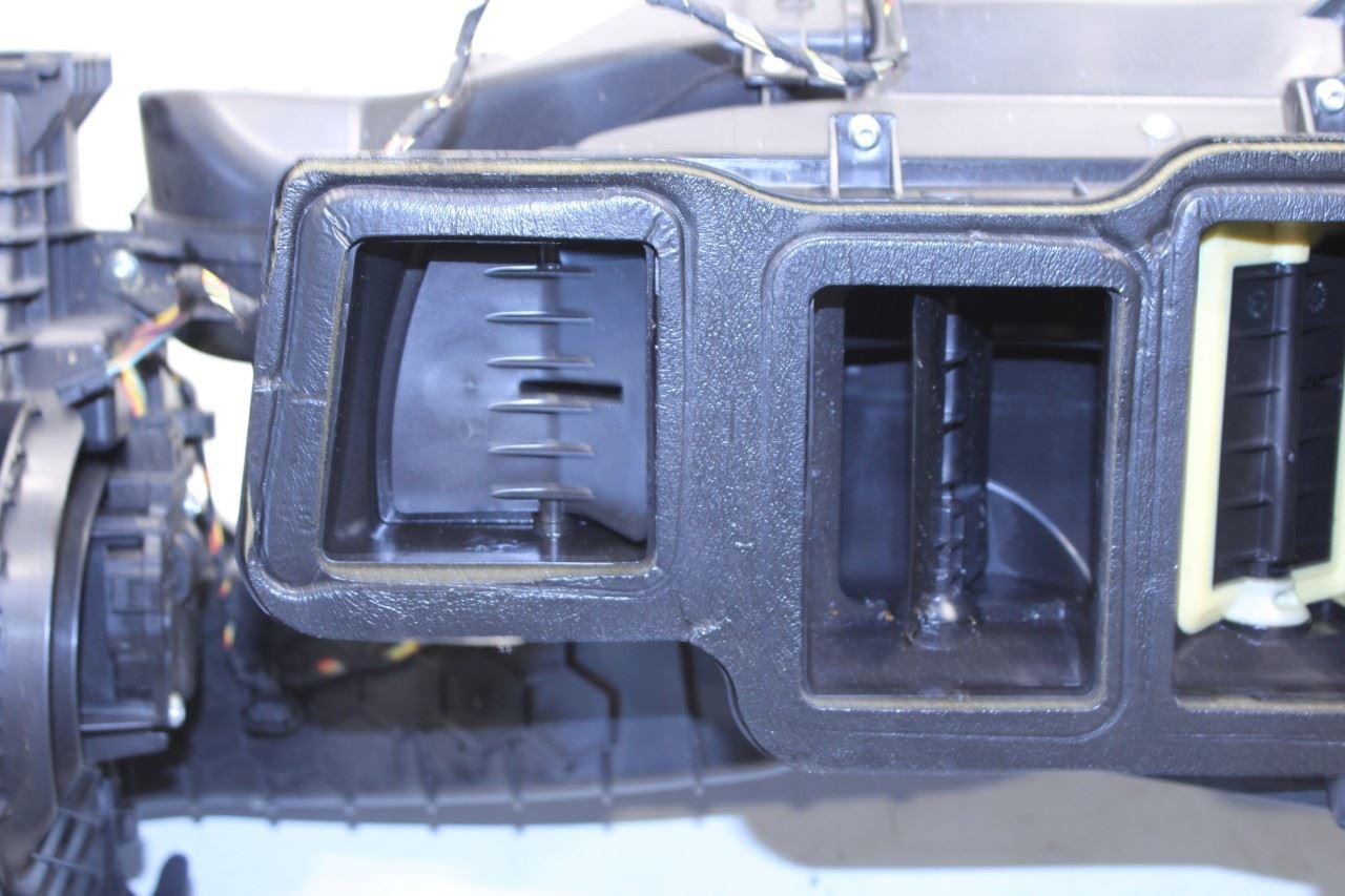 2012-15 Mercedes-Benz ML350 HVAC Heater Blower Housing Box 166-830-31-60 *ReaD* - Alshned Auto Parts