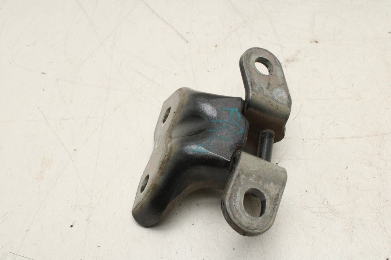 2019-24 KIA Forte LXS FR LH Door Hinge Upper and Lower Pair w/ Bolts 79310-2V000 - Alshned Auto Parts