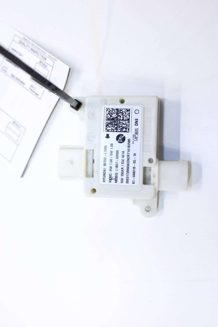 2020-2023 Hyundai Sonata SE Front Right Occupant Detection Sensor 80702-L1000 - Alshned Auto Parts