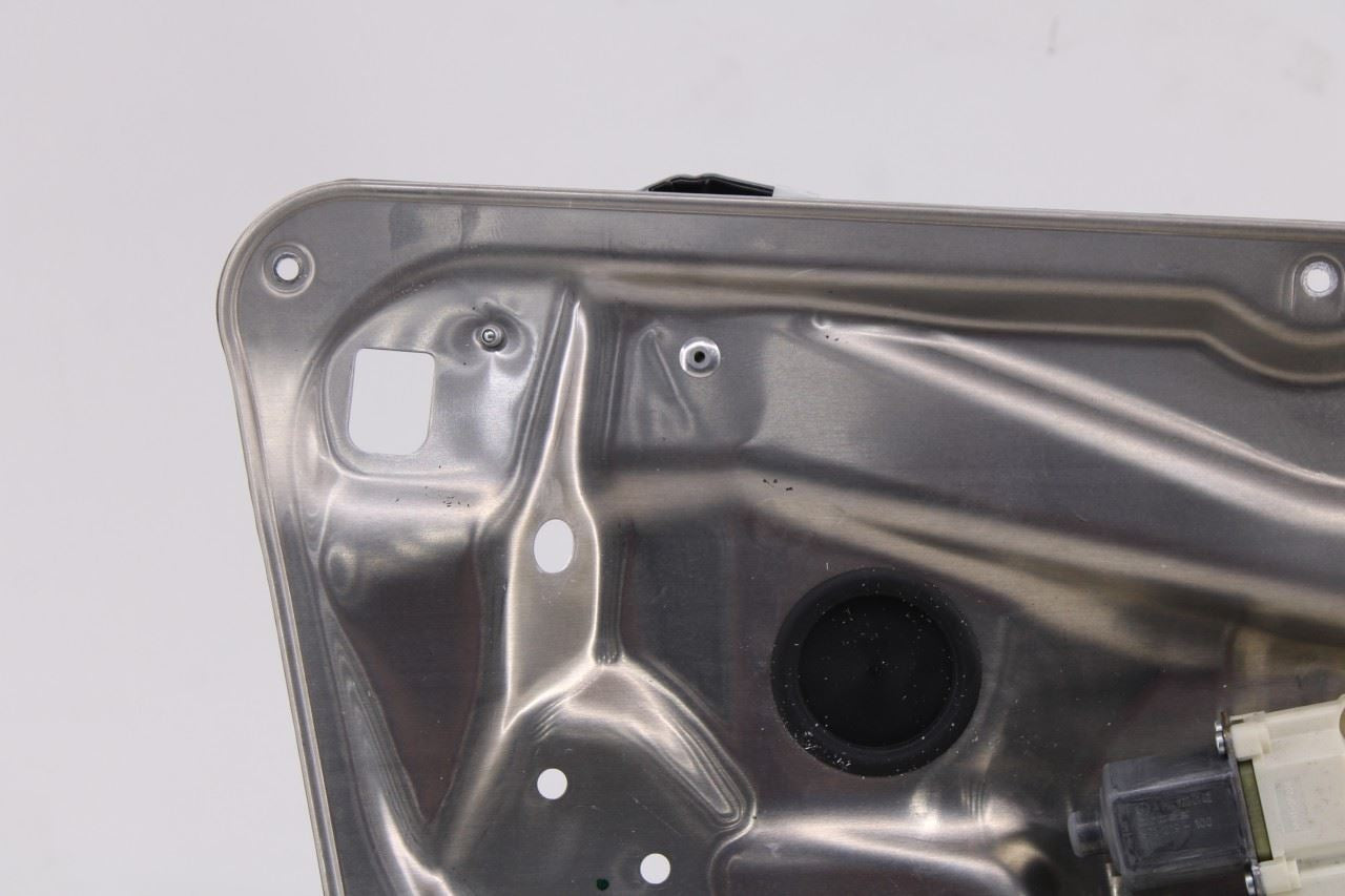 2010-16 Mercedes-Benz E 350 Luxury 4Matic FR LH Door Window Regulator w/ Carrier2