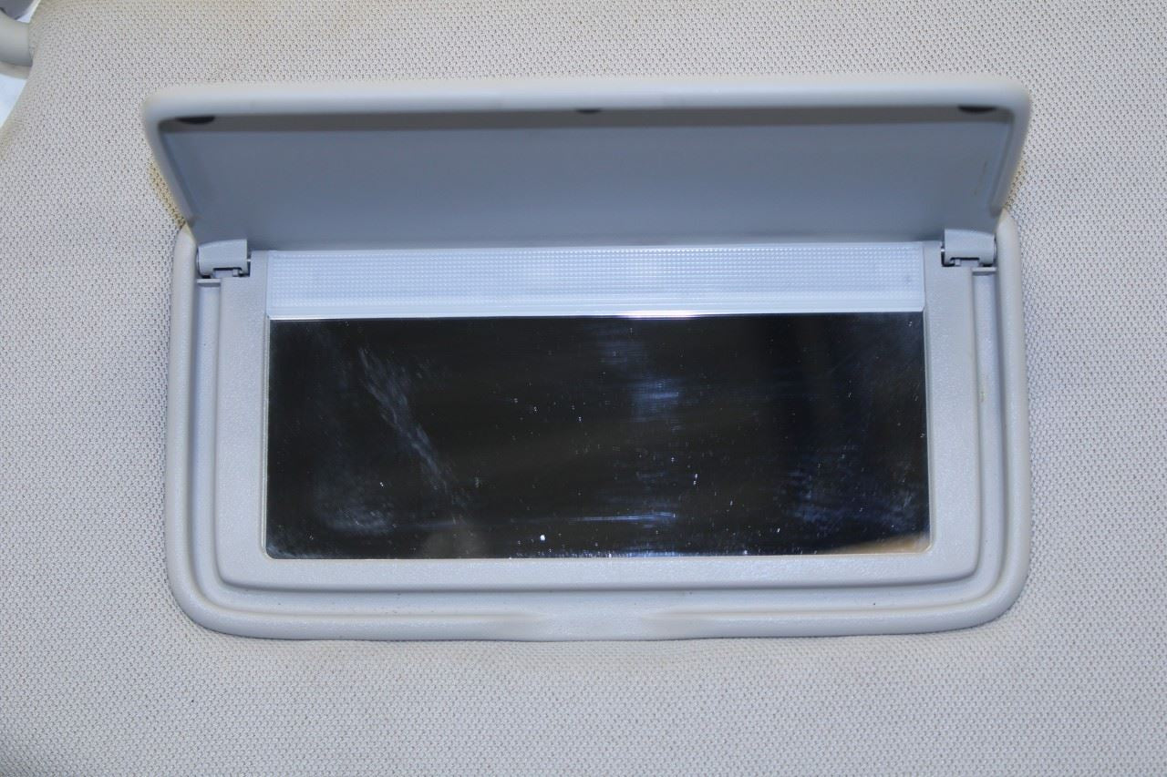 13-20 Nissan Pathfinder SV Front RH and LH Sun Visor w/ Illuminated Mirror Set - Alshned Auto Parts