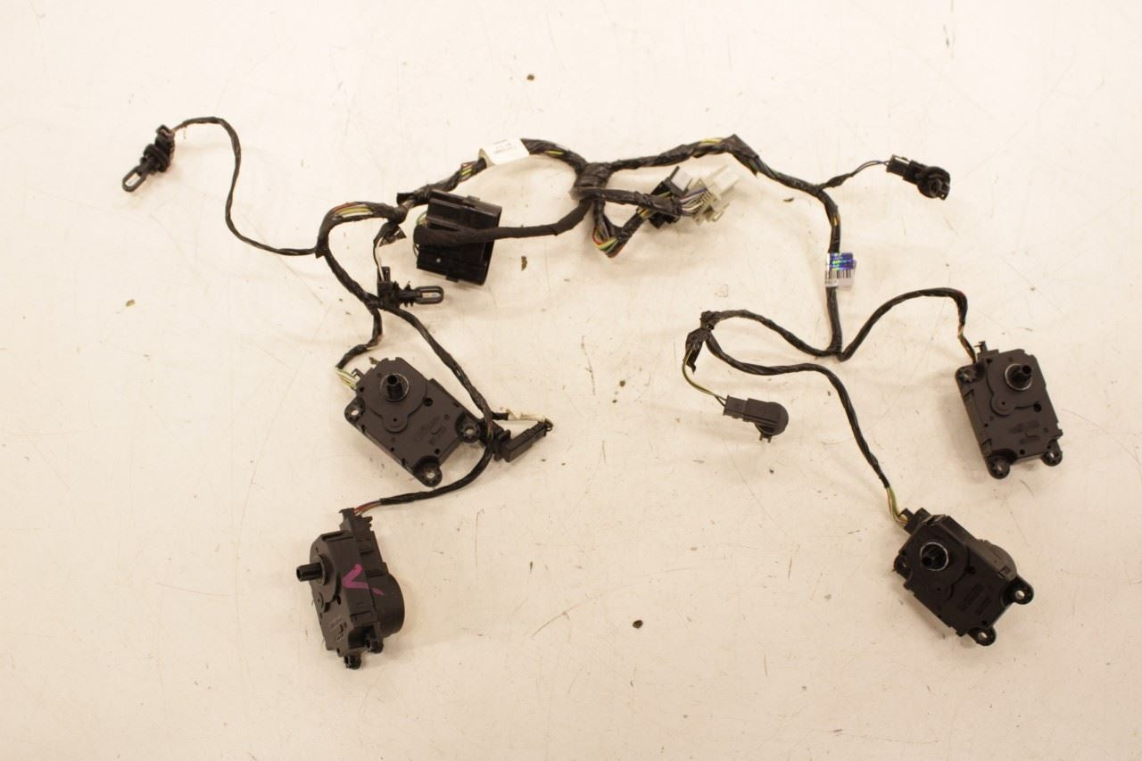 2017-19 GMC Acadia SLT-1 HVAC Blend Door Actuator Motor Set of 4 w/ Wire Harness - Alshned Auto Parts