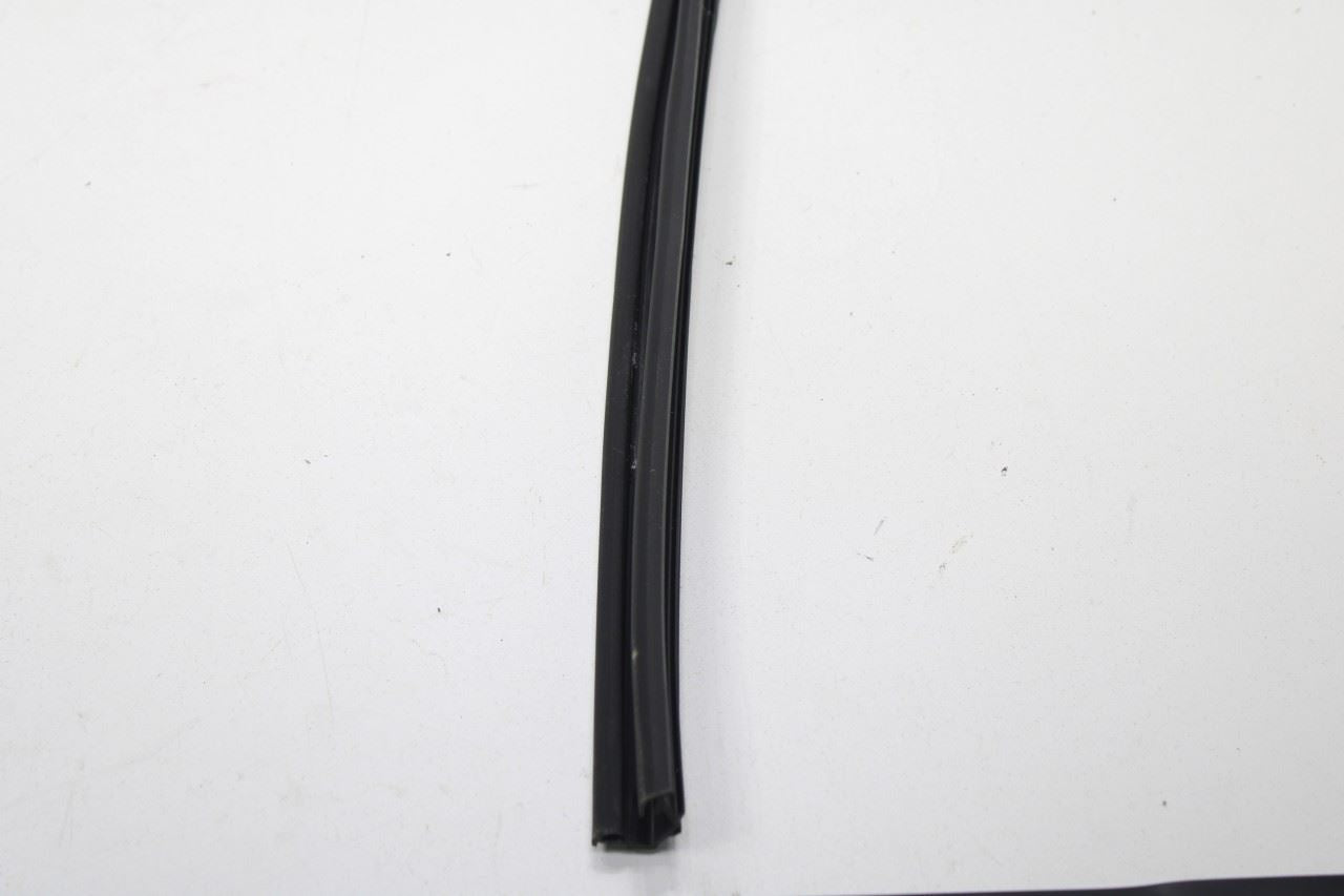 17-22 Nissan Rogue Sport SL AWD FR LH Door Run Channel Belt Outer Inner Molding - Alshned Auto Parts