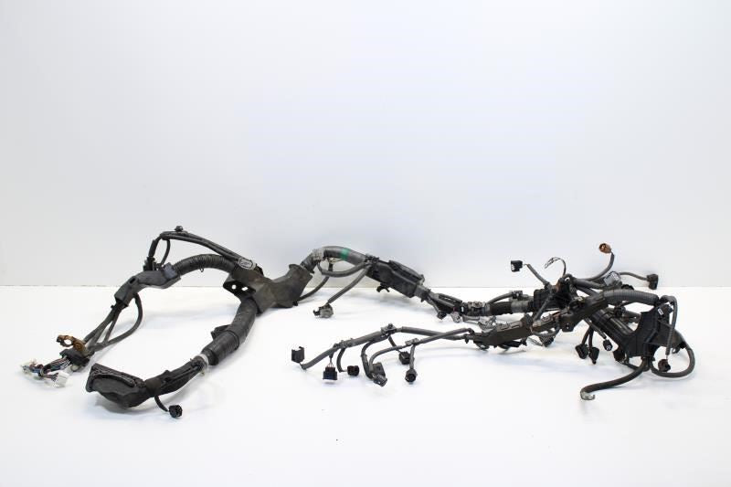 2017-2020 Toyota Sienna 3.5L AWD Engine Wire Harness 82121-08180 OEM - Alshned Auto Parts