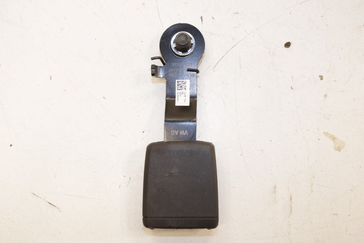 18-23 Volkswagen Atlas S Rear RH LH Side and Center 2nd Row Seat Belt Buckle Set - Alshned Auto Parts