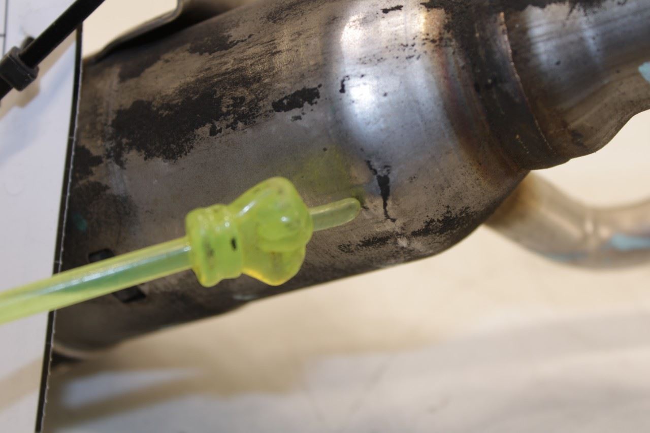 14-16 Maserati Ghibli S Q4 Fuel Filler Neck Hose Tube Pipe w/ Flex Hose *ReaD* - Alshned Auto Parts