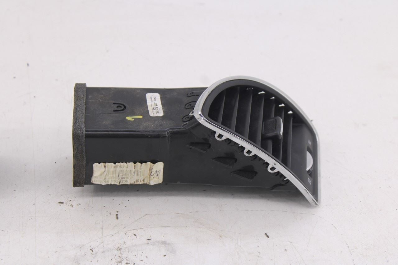 2011-20 Dodge Grand Caravan SXT Front Right and Left Dash Outer Air Vent Grilles - Alshned Auto Parts