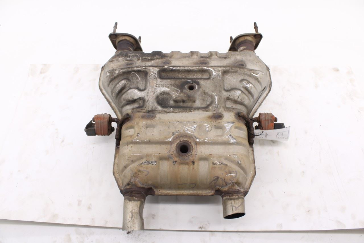 14-20 Jeep Grand Cherokee Limited 3.6L Exhaust System Center Muffler 52022398AC7