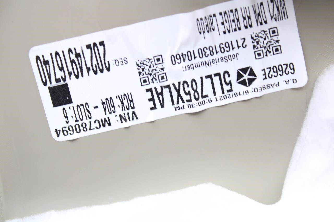 2019-2021 Jeep Grand Cherokee Rear Right Side Door Trim Panel 5LL785XLAE OEM - Alshned Auto Parts