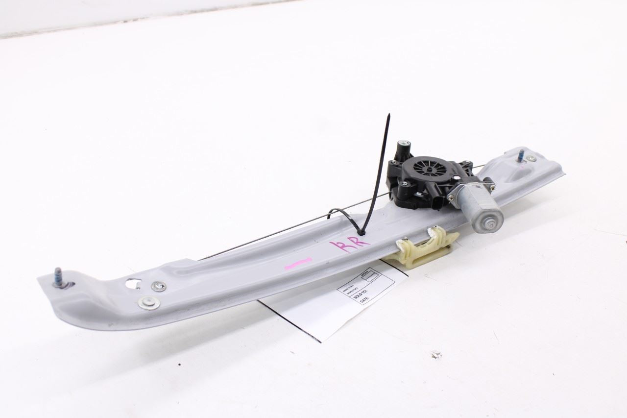 2018-2024 Chevrolet Equinox LT Rear Right Side Door Window Regulator w/ Motor5