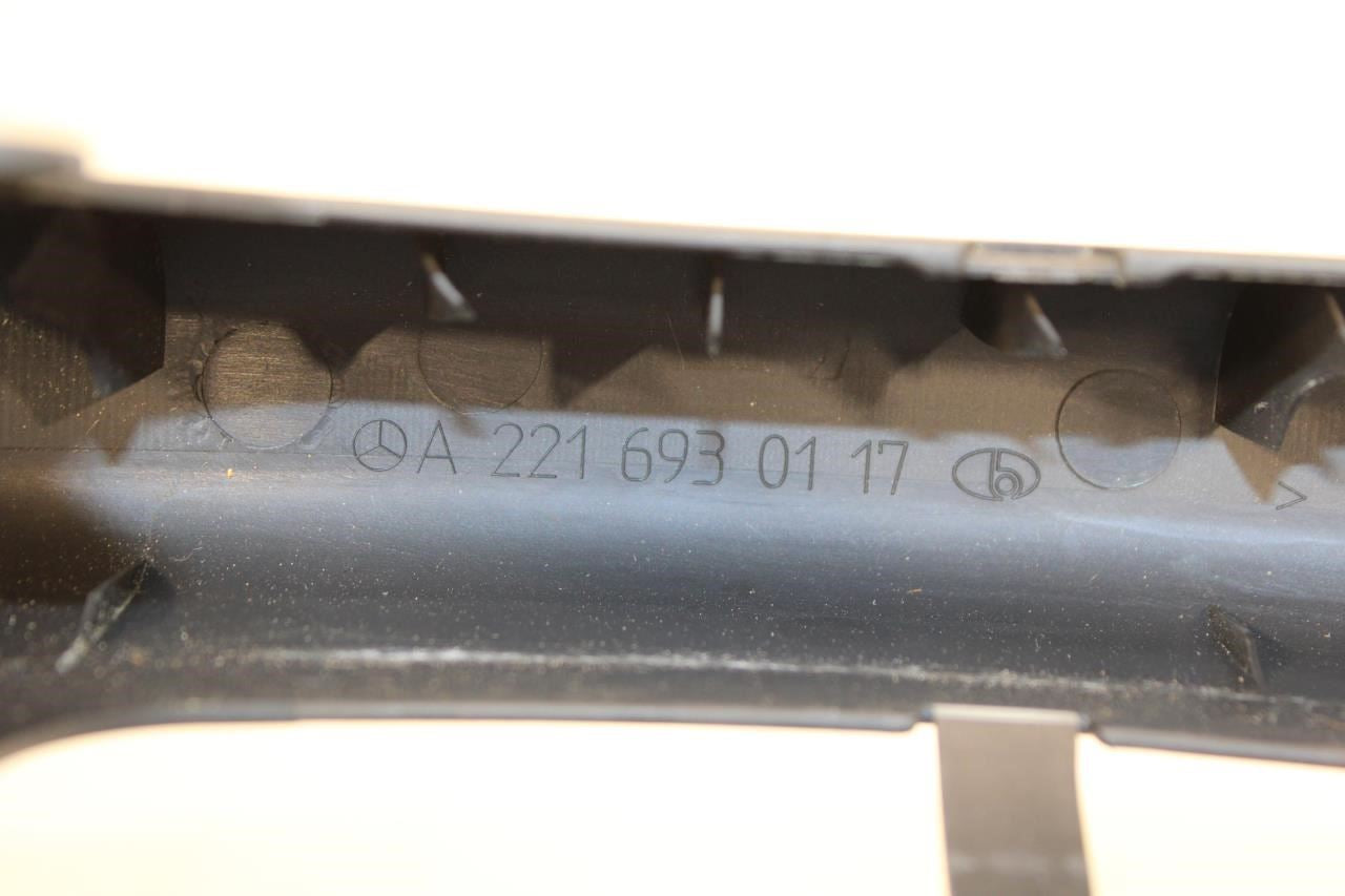 07-13 Mercedes-Benz S550 Rear Left Side Trunk Lid Hinge Cover 221-693-01-17 OEM - Alshned Auto Parts